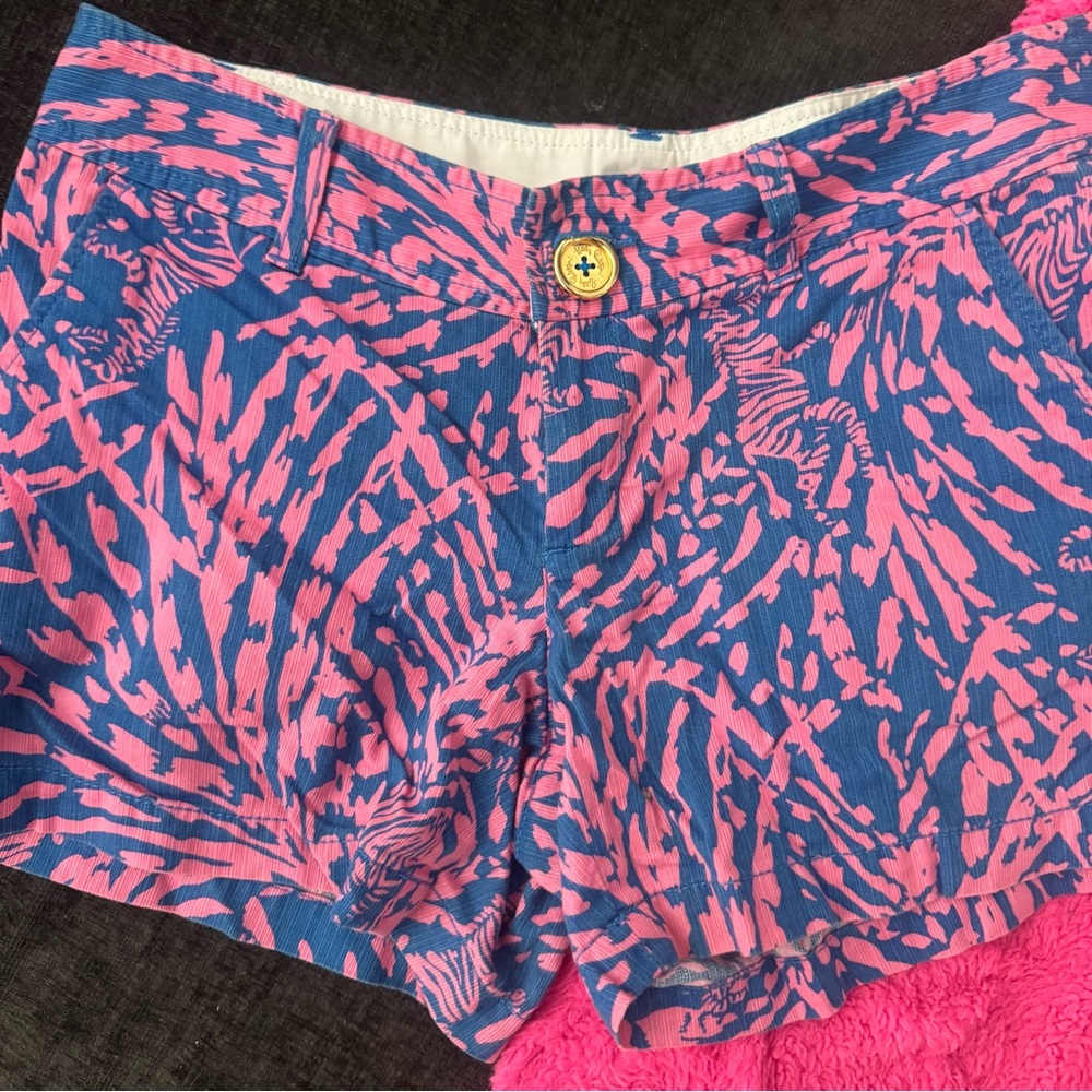Lilly Pulitzer Vibrant Pink and Blue Callahan Women's Shorts 6